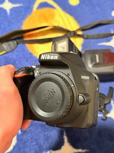 Nikon d3500 dslr - nikon,